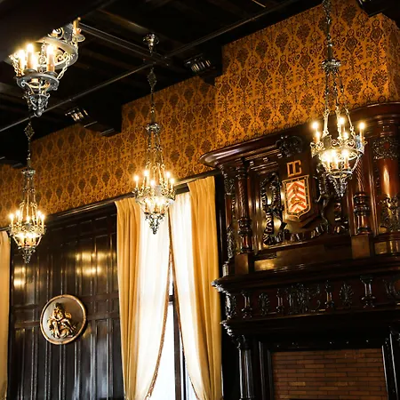 The Detroit Club-2